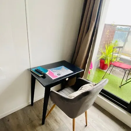 Apt 204, Vue Mer, Acces Plage Trestraou,